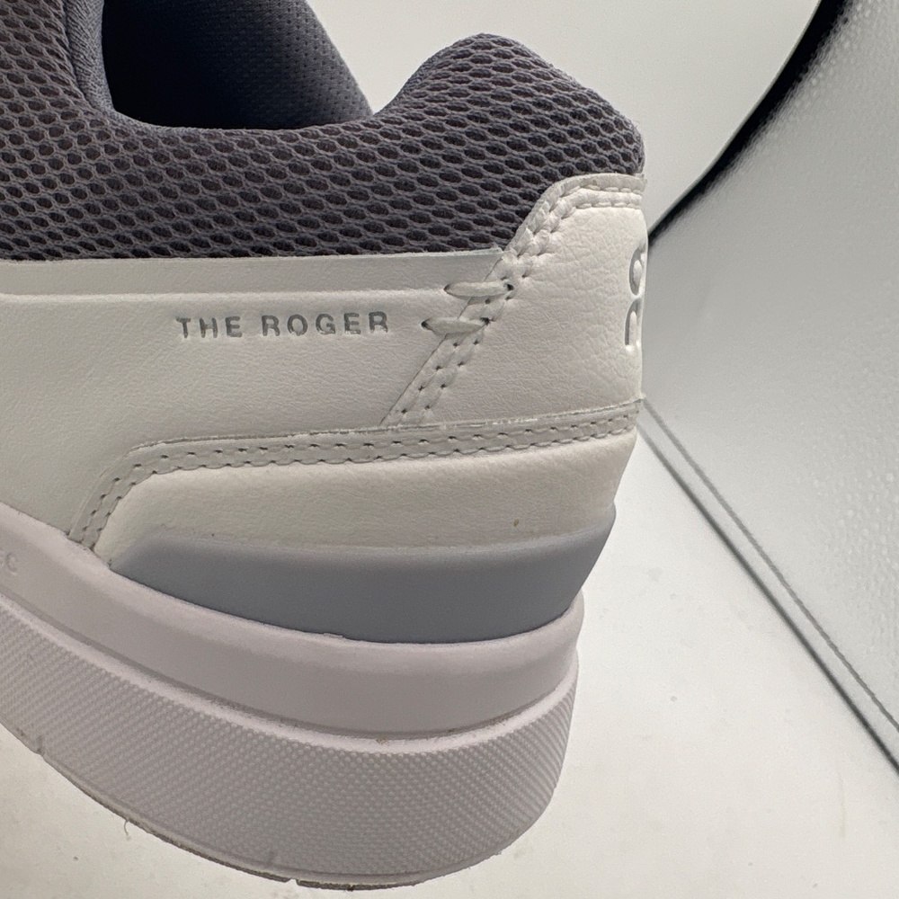 On Cloud The Roger Advantage White Fossil Sneaker 3WD10652763 Women's Size 10 - Picture 4 of 16